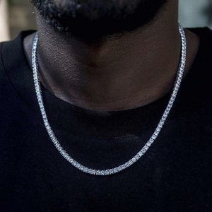 Round Cut Tennis Necklace in White Gold - 3mm